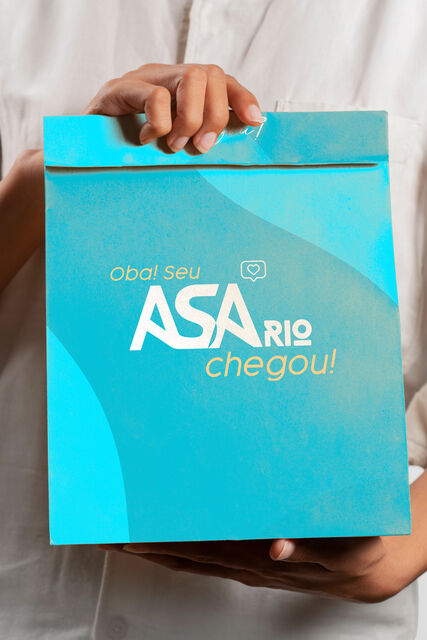 ASA Rio delivery bag — beach-themed 'Praia, Sol, Amigos' illustration